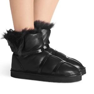 stuart weitzman janica